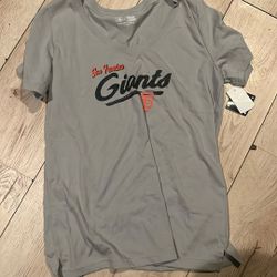 Women’s Giants Shirt Size L- New