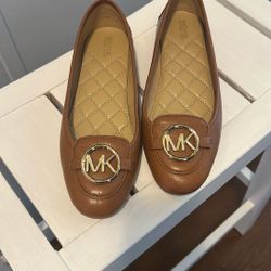 Michael Kors Flats