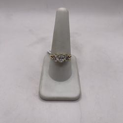 10kt Gold Engagement Style Ring w/ Stones