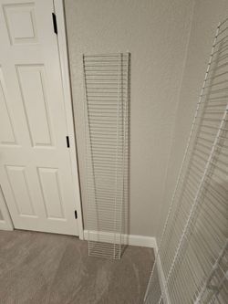 Closetmaid shelf