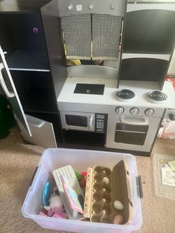 Kids kitchen and accessories