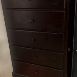 Dresser In Good Working Condition 