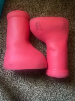 Big red boots