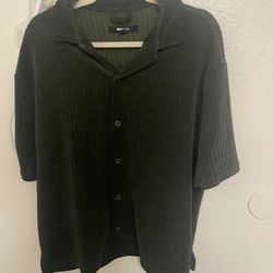 Fashion Nova Men’s Shirt - Size M - Leaving Soon 