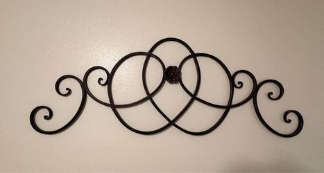 Wrought Iron Scroll Wall Decor