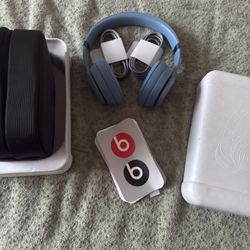 Beats Solo 4