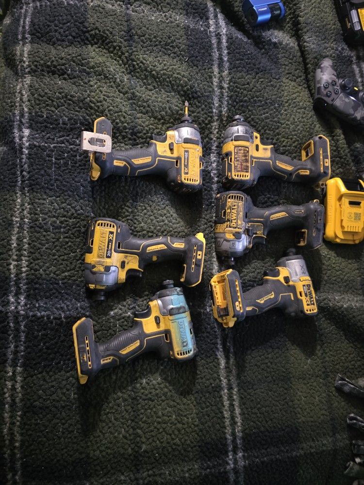 6 Dewalt Impact Drivers