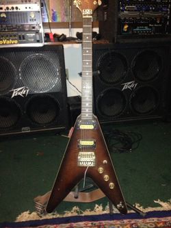 Guitar Hondo Revival 1970 s Flying V Grover Tuners early Kahler USA Tremolo System for Sale in Harrisburg PA OfferUp