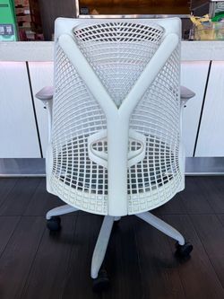 Herman Miller Sayl Chair Fully Adjustable Eames Sarrinen Kartell  Knoll