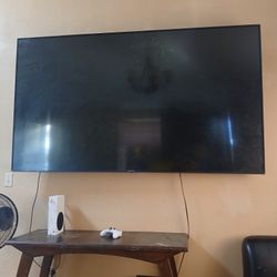 86 Inch LG TV