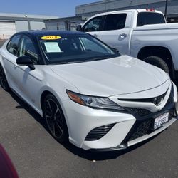 2019 Toyota Camry 