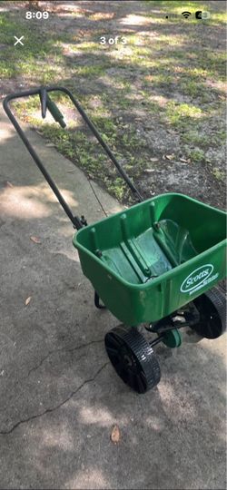 Scotts Broadcast Spreader