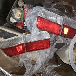 96-2000 Ek Tail Lights