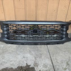 OEM Upper Grille For Ford F150 STX Standard RL34-8200-LC51MX