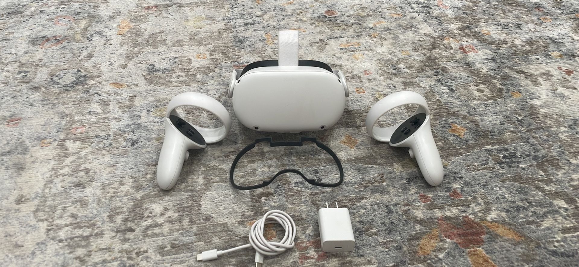 Oculus Quest 2 ( 64gb )