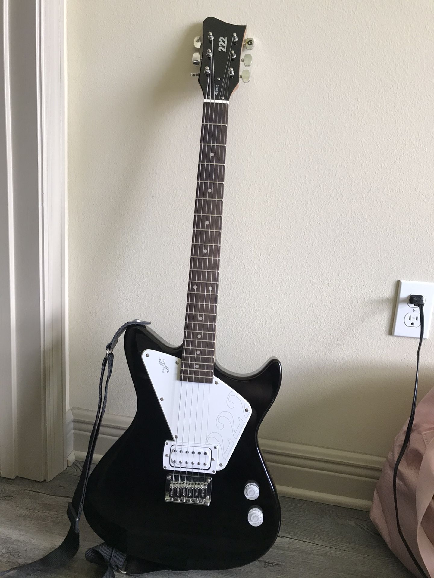 Guitar 222