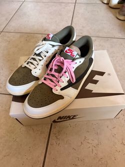 Travis Scott Jordan 1 Low Reverse Olive