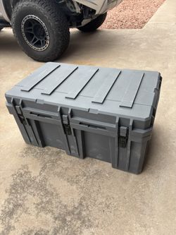 $400 ROAM Adventure Co. Locker