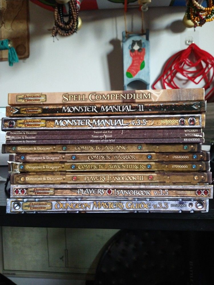 Dungeons And Dragons 3.5 Books