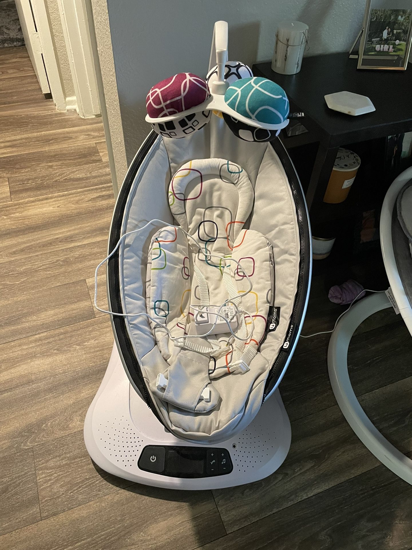 Mamaroo swing