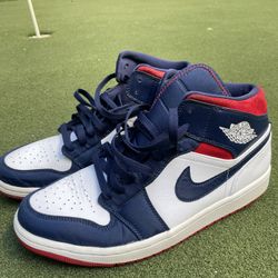 Air Jordan 1 Mid – USA – Size 11 (852542-104)