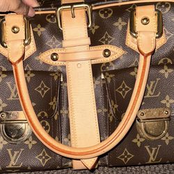 Louis Vuitton Manhattan GM bag