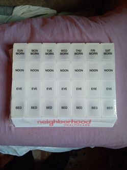 Large 7 day pill organizer