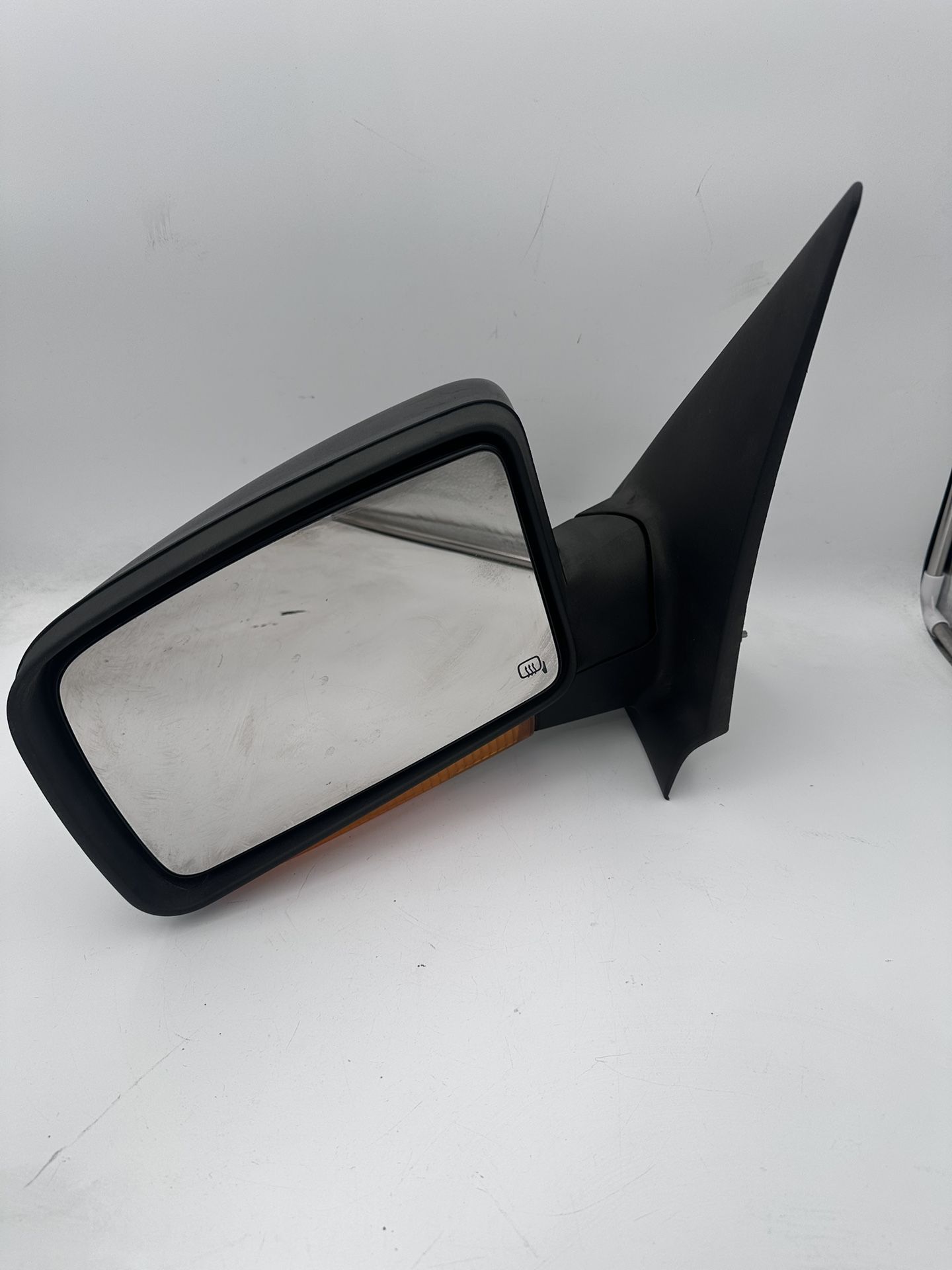 2003 to 2006 Ford Expedition OEM KH Left. Driver Side Power Mirror