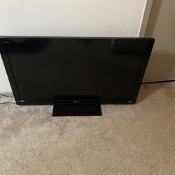 50’ Sony KDL HDTV