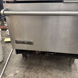 Gas American Range Oven