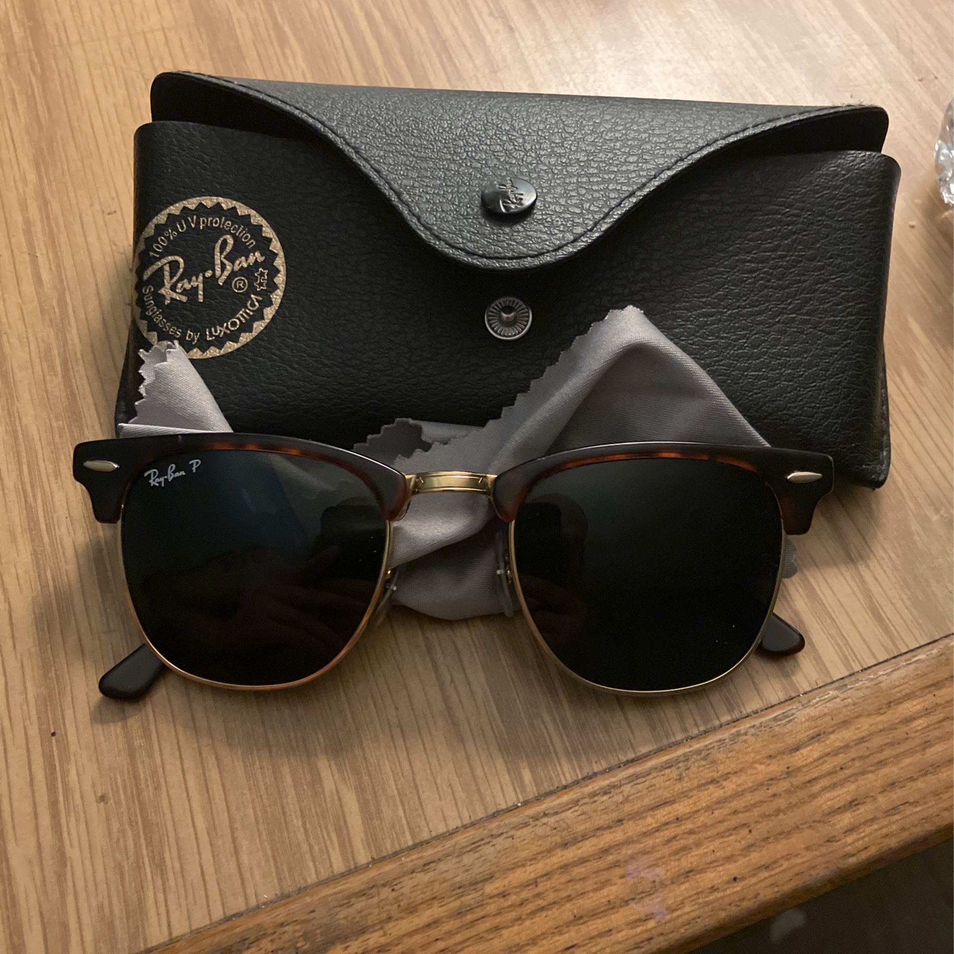 RayBan Clubmaster Red Havana