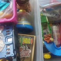 Each Kids Can Pick 3 Toys Free