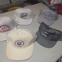 5 vintage mesh trucker snapback hats 
Very good condition
