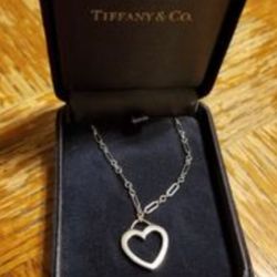 Tiffany 18k white gold open heart necklace