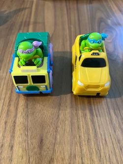 Teenage Mutant Ninja Turtles rip racer cars