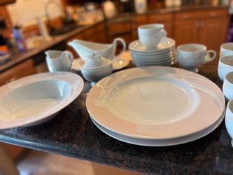 Mikasa China Complete Set