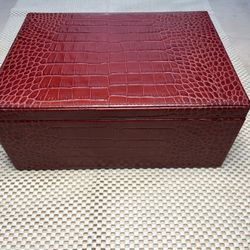 Leather Keepsakes Box 