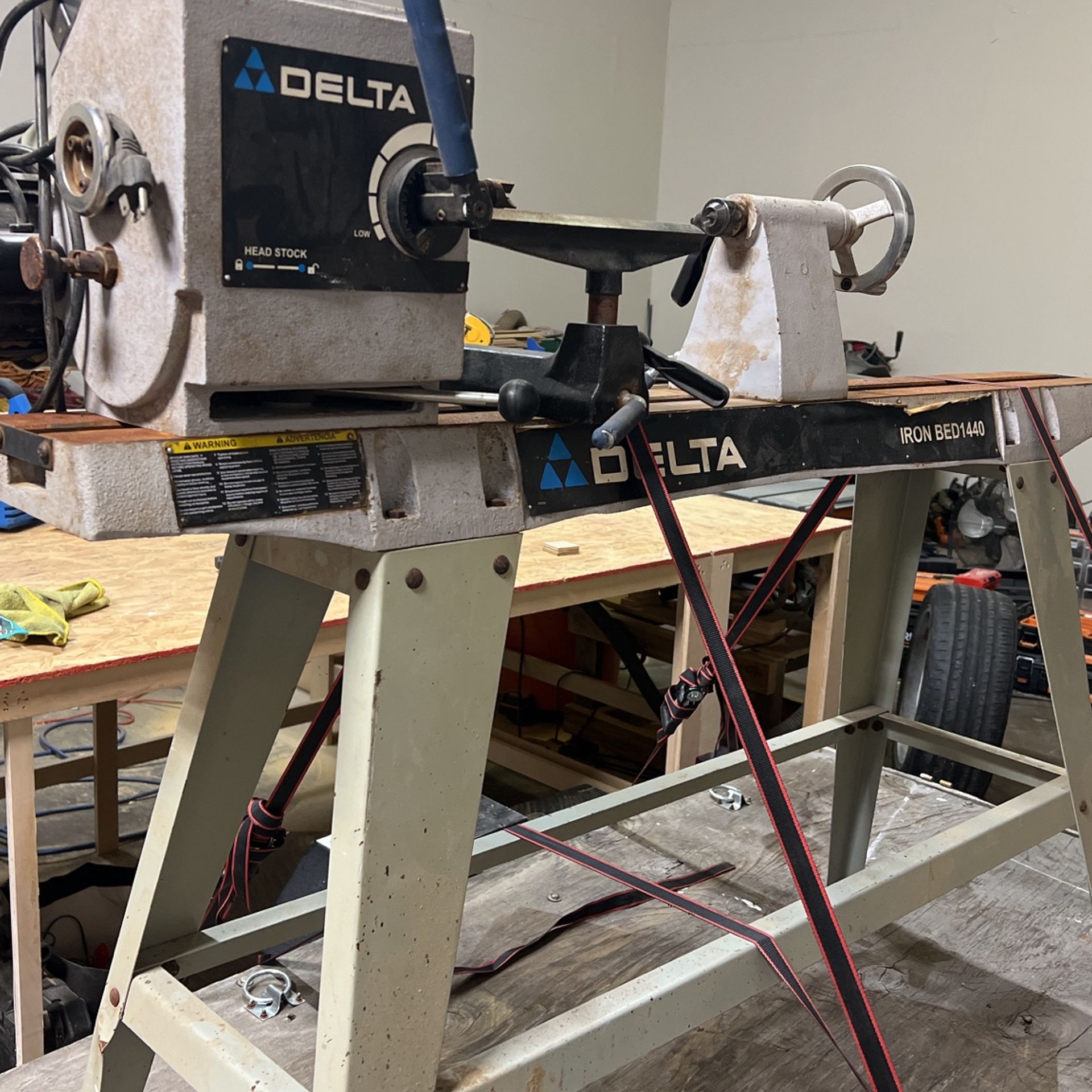 Delta Iron Bed 1440 Wood Lathe for Sale in Houston, TX OfferUp