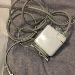 Apple MacBook MagSafe power adapter