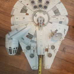 Star Wars Millennium Falcon 2004 Hasbro Original Trilogy Collection