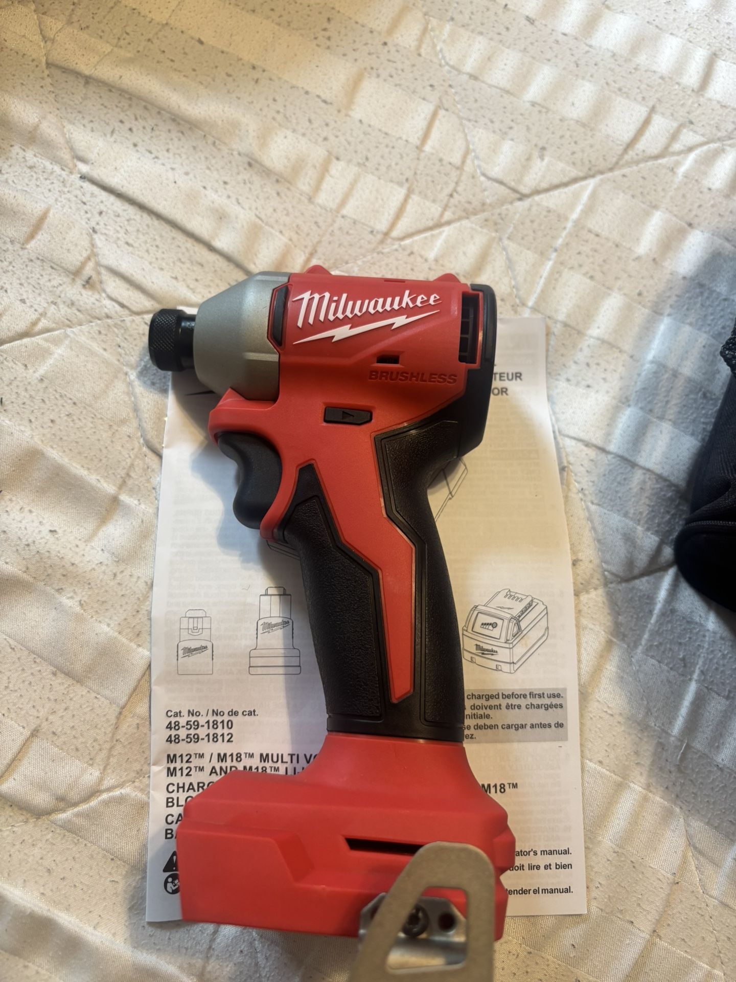 M18 18V Lithium-lon Brushless Cordless 1/4 in. Compact Impact