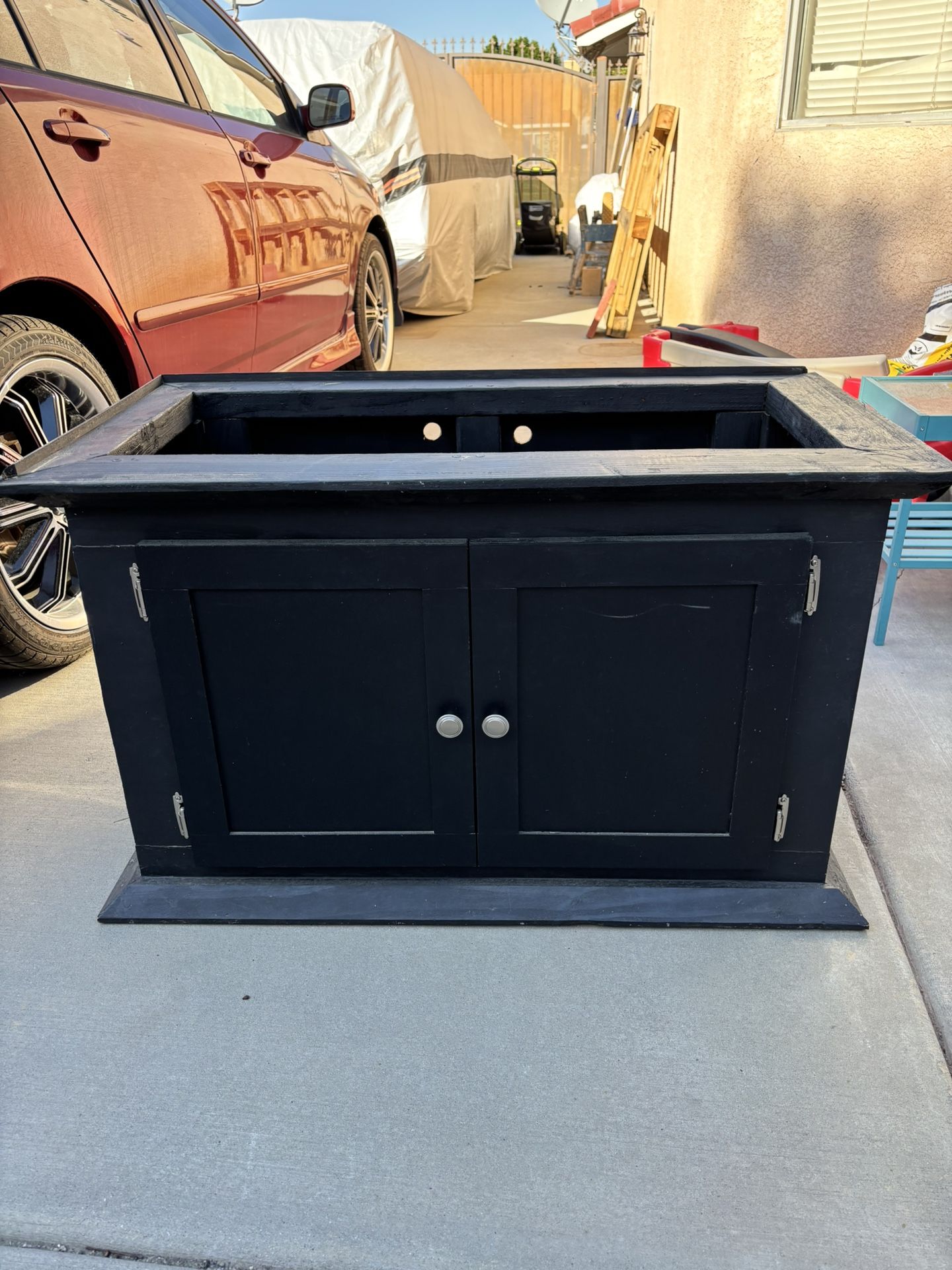 Fish Tank Stand - 40 Gallon Breeder Tank