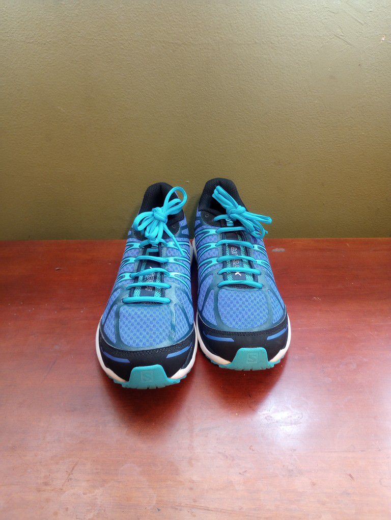 Salomon XTour  women's running shoes
