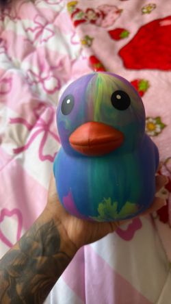 SQUISHY DUCK