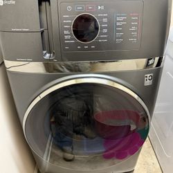 GE Combination Washer/ Dryer