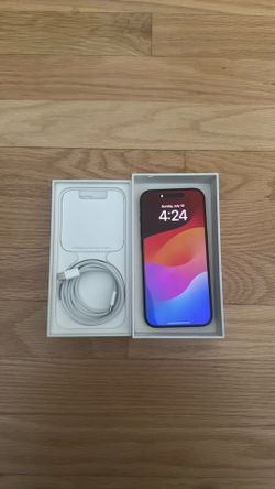 iPhone 15 Pro 128GB Black Titanium (Open Box 100% Battery Health) Unlocked