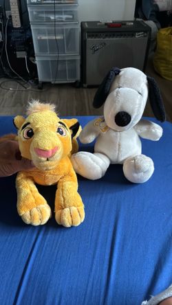 Simba and snoopy plushie