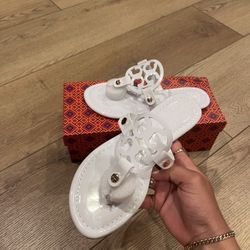 Tory Burch Sandles
