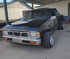 1996 Nissan Pickup