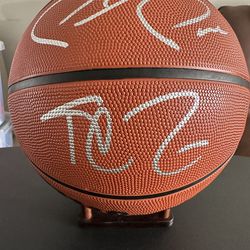 PAUL PIERCE & KEVIN GARNETT SIGNED CELTICS NETS AUTOGRAPHED BASKETBALL W/COA 923